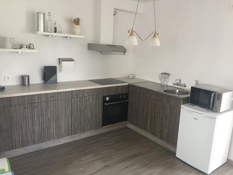 Damhills Apartments Bronowko Exterior foto